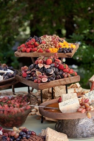 إليكِ أهم ما يجب مراعاته في بوفيه حفل الزفاف الشتوي