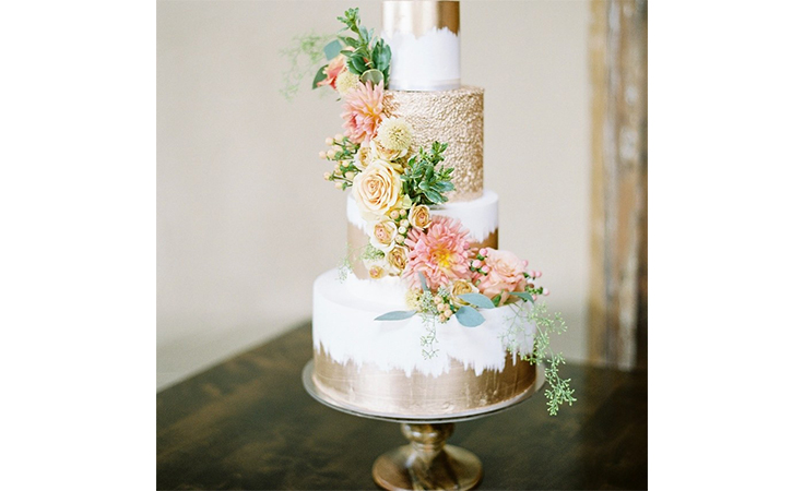 اختاري كعكة زفافك حسب شخصيتك