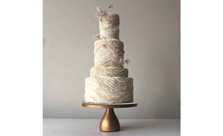 اختاري كعكة زفافك حسب شخصيتك