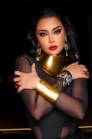 إحساس عالٍ وصورة متجددة.. كاميليا ورد تطلق 