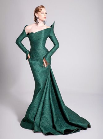 فؤاد سركيس يستحضر سحر الغابات في مجموعة ربيع وصيف 2025