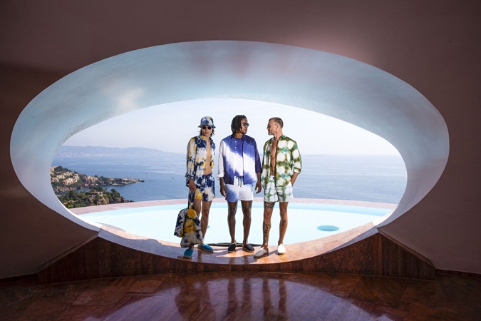 ساهمي في حماية البيئة واختاري ملابس البحر العضوية وذات الأصباغ النباتية