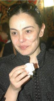 شريهان قبلت بـ«دموع السندريلا»... ولكن هل تقبل به المحطات؟