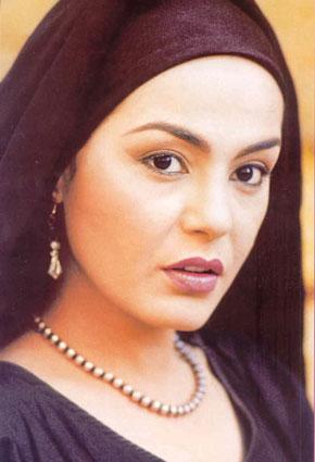 شريهان قبلت بـ«دموع السندريلا»... ولكن هل تقبل به المحطات؟