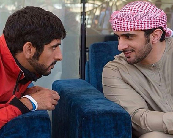 بالصور - 10 لقطات نادرة للشيخ راشد بن محمد آل مكتوم