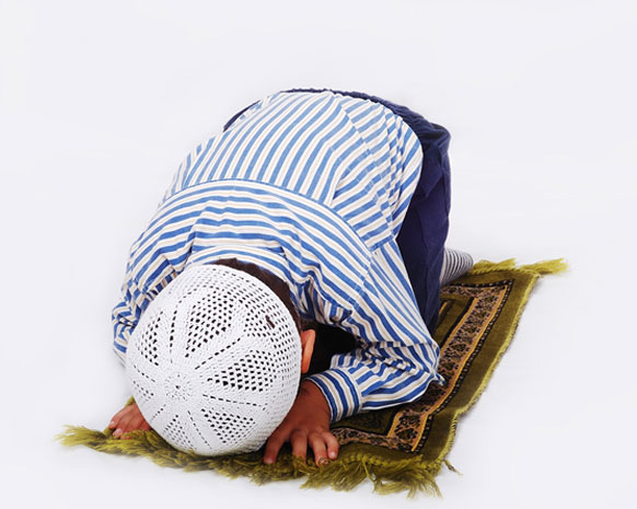 شهر رمضان فرصة لتعليم طفلك الصّلاة