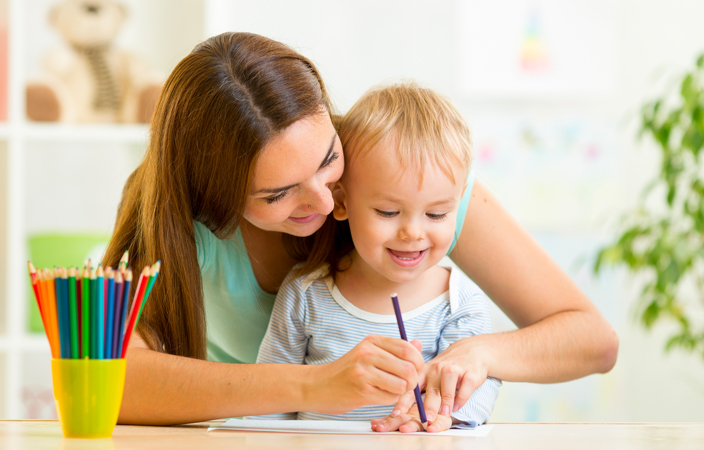 7 مواقف تشعرين فيها بالضغط لكونكِ أماً.. وكيفية التعامل معها