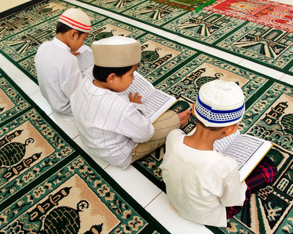 شهر رمضان فرصة لتعليم طفلك الصّلاة