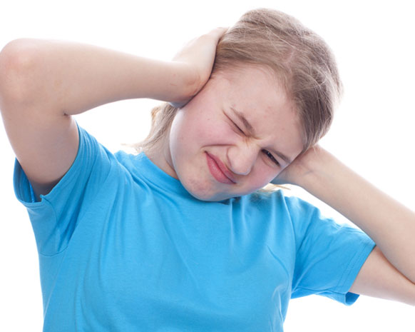 الدكتور رامي محسن: التهابات الأذن الخارجية شائعة في الصيف ويمكن الوقاية منها