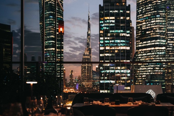 لا تفوتكم: تجربة الإفطار في مطعم CLAP دبي