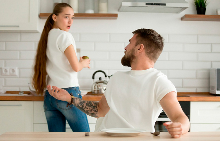 تعرّفي إلى علامات العلاقة المدمّرة نفسيّاً