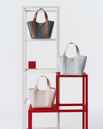 حقيبة الأسبوع .. Moynat بإصدارها الجديد ترافق عاشقات الموضة حول العالم