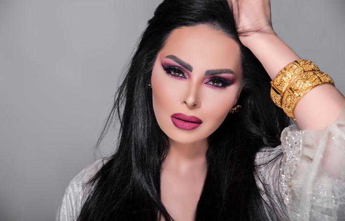 ديانا كرزون تفاجئ جمهورها بالغناء باللغة الكردية