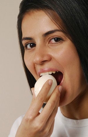 تعرّفي إلى الأطعمة التي تساعدكِ على خسارة الوزن