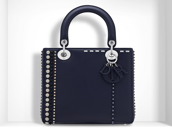 تعرّفي إلى التشكيلة الجديدة من حقائب Lady Dior