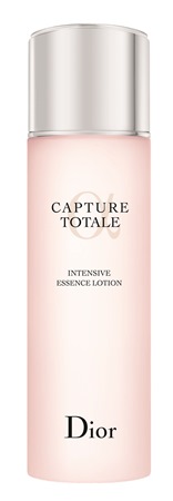 إحصلي على مكياج كارا ديليفين في حفل Met Gala مع مستحضرات ديور