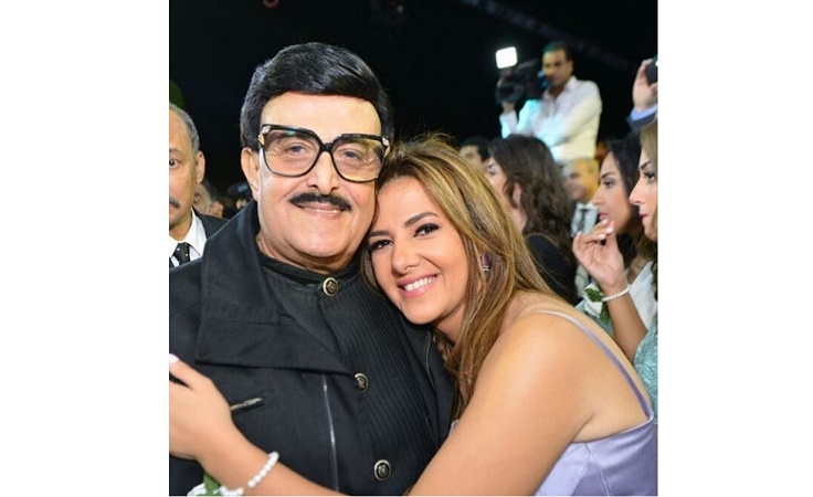 هكذا هنّأت دنيا سمير غانم والدها بعيد ميلاده.. وماذا عن زوجها؟