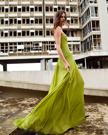 إيلي صعب Pre-Fall 2026: بيروت حين تصبح أسلوب حياة