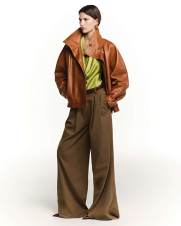 إيلي صعب Pre-Fall 2026: بيروت حين تصبح أسلوب حياة