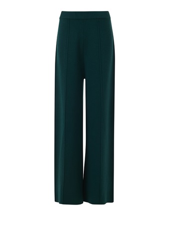 دفء وأناقة في إطلالاتك الشتوية