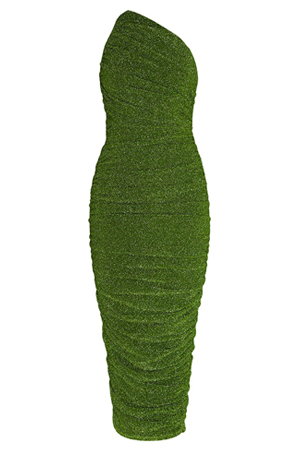 اختاري أجمل الفساتين لإطلالة سهرات الأعياد القادمة