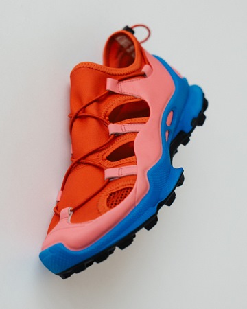 ناتاشا رامزي ليفي تضع بصامتها على أحذية ECCO الجديدة