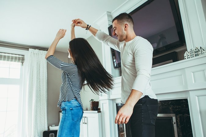 5 نصائح لتكوني صديقة لزوجك