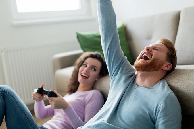 5 نصائح لتكوني صديقة لزوجك