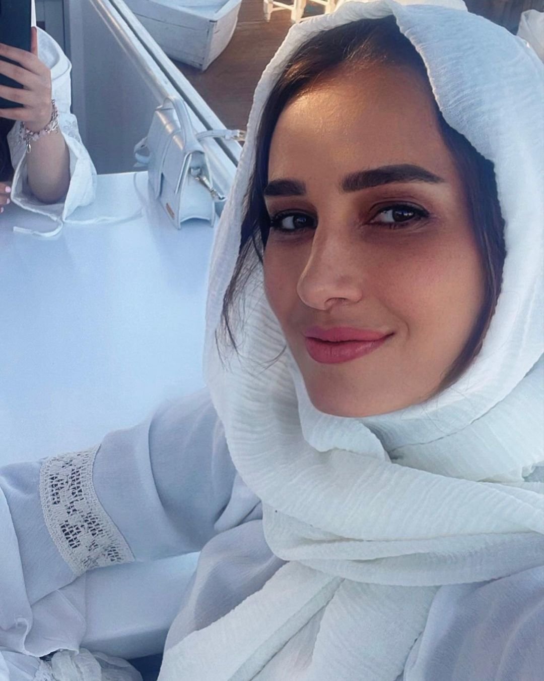 حلا شيحة ترد على خبر يخص علاقتها بزوجها السابق معز مسعود