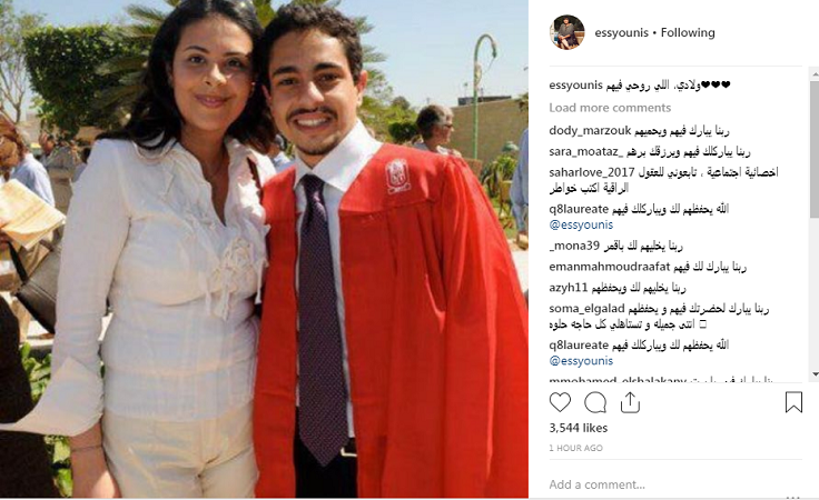 صورة نادرة لأبناء إسعاد يونس.. الشبه بينهم سيصدمكِ