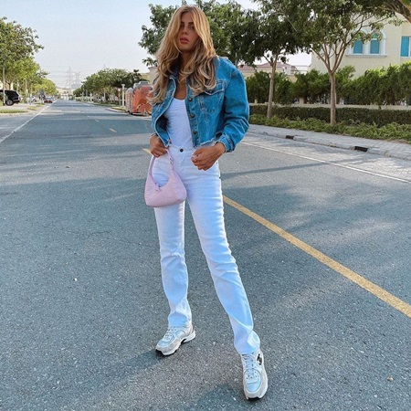 صيحات 2010 تعود إلينا من جديد طبقاً للنجمات ومدوّنات الموضة