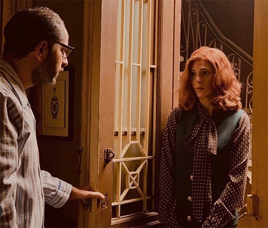 بطل مسلسل 