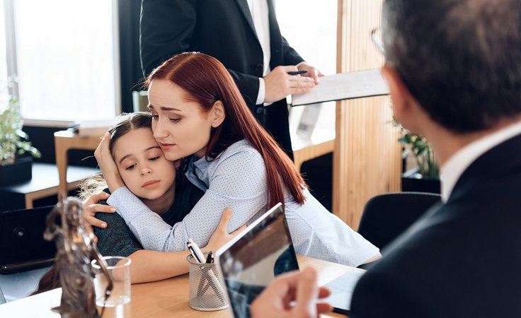 إليكِ الطرق الصحيحة للتعامل مع الأطفال بعد الانفصال