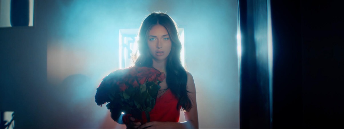 المخرجة اللبنانية فرح علامة نحو العالمية