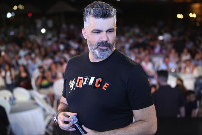 هل يترك فارس كرم روتانا قريبا؟ ‎‎خاص-