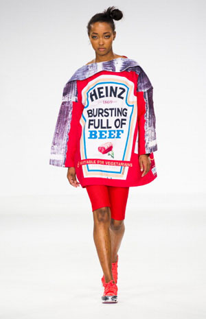 إليك أغرب ابتكارات عرض أزياء Graduate Fashion Week 2014