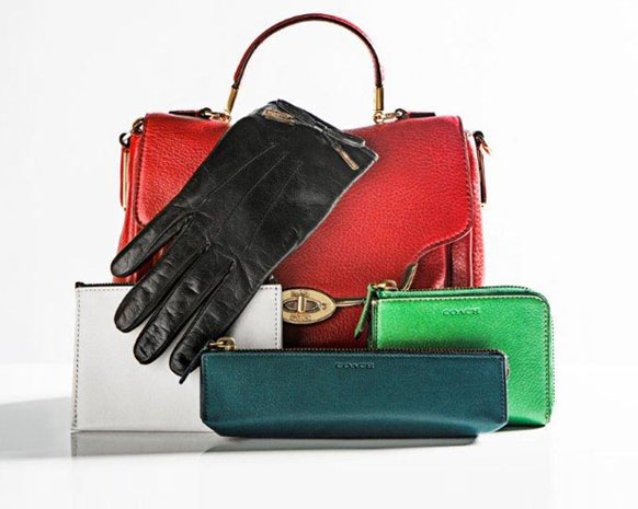 ماذا بين كوتش والمصمّم الإماراتي محمد سلطان الحبتور؟