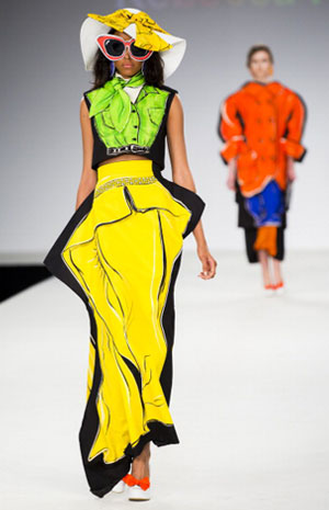 إليك أغرب ابتكارات عرض أزياء Graduate Fashion Week 2014