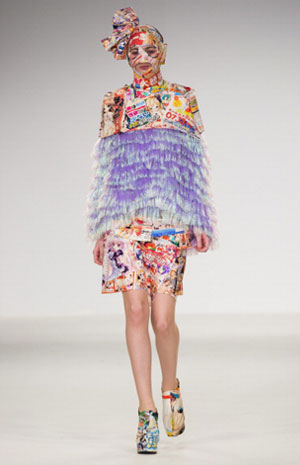 إليك أغرب ابتكارات عرض أزياء Graduate Fashion Week 2014