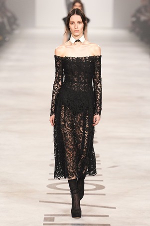 فيندي تفتح صفحة جديدة مع ماريا جارثيا كيوري