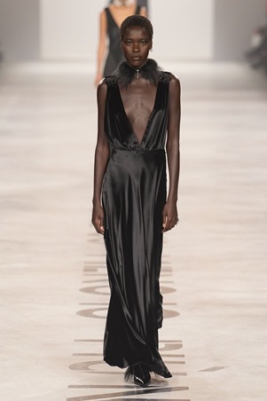 فيندي تفتح صفحة جديدة مع ماريا جارثيا كيوري