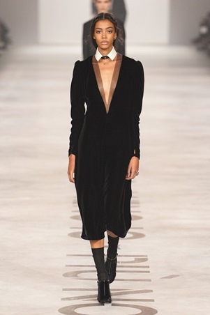 فيندي تفتح صفحة جديدة مع ماريا جارثيا كيوري