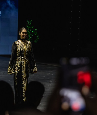 مريم هاني تعيد سحر الورود الجزائرية في ربيع 2026