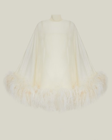 اختاري فستان زفافك بأناقة هادئة وراحة عصرية