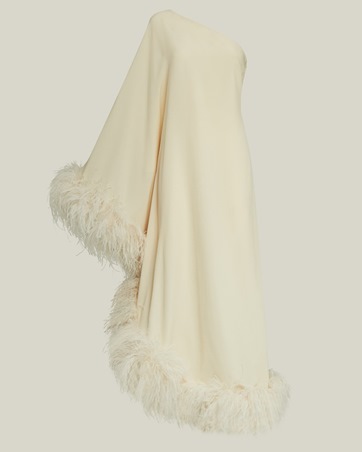 اختاري فستان زفافك بأناقة هادئة وراحة عصرية