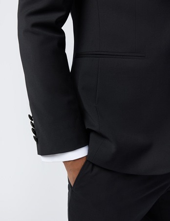 House of Ted Baker … شتاء بلمسة بريطانية آسرة