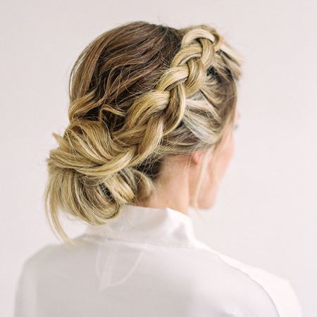 أهم ترشيحات الخبراء لاتجاهات الجمال من شهر الموضة العالمي