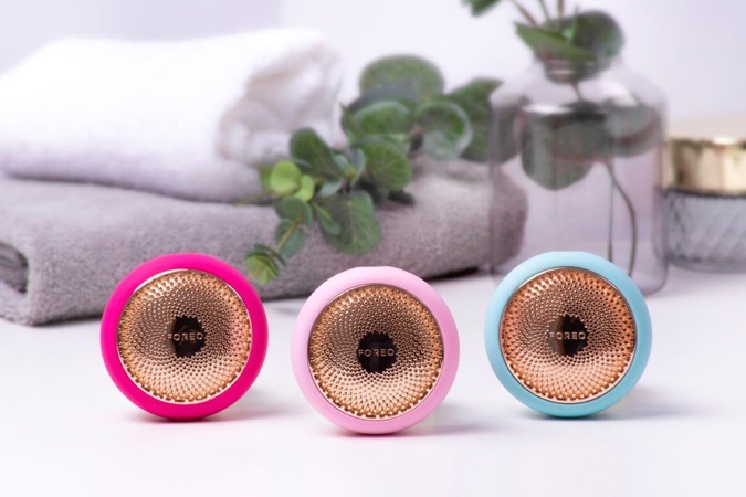 سحر بشرتنا الخالية من العيوب: جهاز  UFO 2