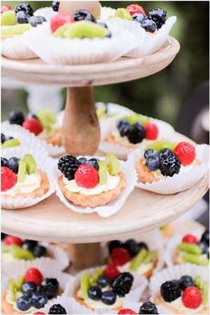 اختاري أصناف حلويات تنعش ضيوف حفل زفافك الصيفي