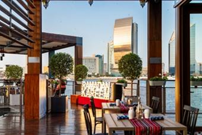 أجمل الأماكن في دبي لإفطار بطعم مختلف